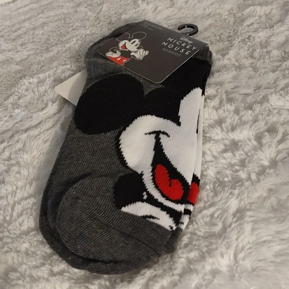 Disney Mickey Mouse Women's No Shows Socks